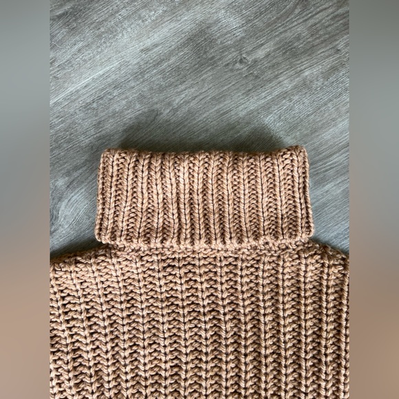 Zara Camel Knit Sweater Small with tags - Picture 9 of 13